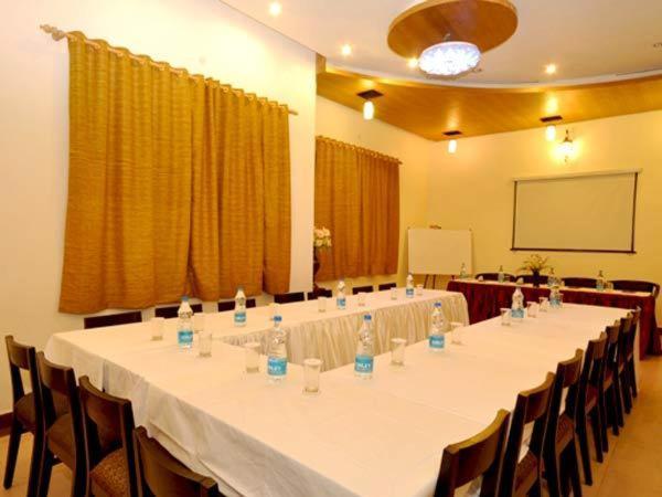 Hotel Suman Paradise Nainital Dış mekan fotoğraf